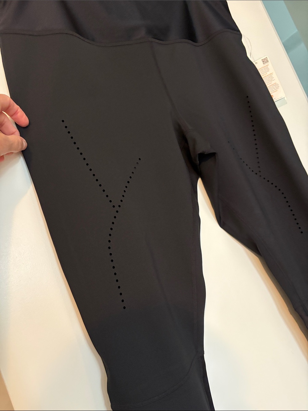 Zella Black Performance Leggings with Perforated Design NWT size XXL - Picture 7 of 8